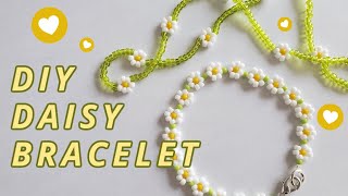 How to make a DAISY CHAIN flower bracelet  Easy beaded 90s jewelry DIY [upl. by Rosa]