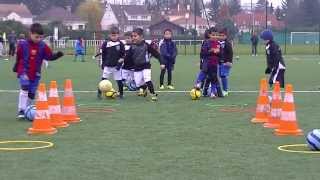 FOOTBALL ESSP95 U7 Déc 2013 Entrainement v1 [upl. by Devine]