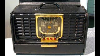 Zenith TransOceanic Clipper Shortwave Radio [upl. by Dub]