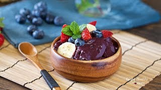 How to Make Traditional Acai Bowls 3 ingredients [upl. by Edmea813]