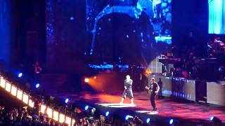 Jay Z feat Eminem  Renegade LIVE  Home amp Home Concert Yankee Stadium [upl. by Ortrud919]