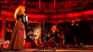 Loreena McKennitt  The Mummers Dancelive [upl. by Akcirred]