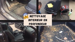 COMMENT NETTOYER EN PROFONDEUR LINTERIEUR DUNE VOITURE [upl. by Ateinotna95]