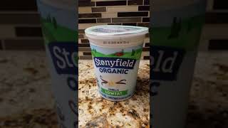 Stonyfield Organic Yogurt ReviewStonyfield Organic Vanilla LowfatOrganic food review [upl. by Sanborn39]