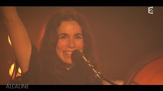 Alcaline le Concert  Yael Naim  New Soul en live [upl. by Gassman513]